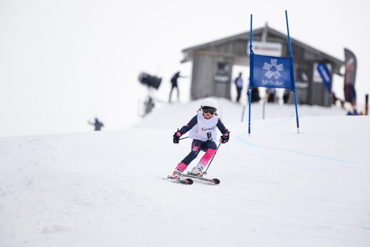 Ski Club Of Victoria - Kandahar Lodge Mount Buller Extérieur photo